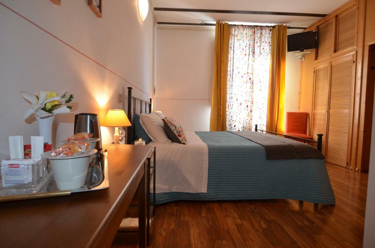 B&B Da Leo Pisa Bagian luar foto