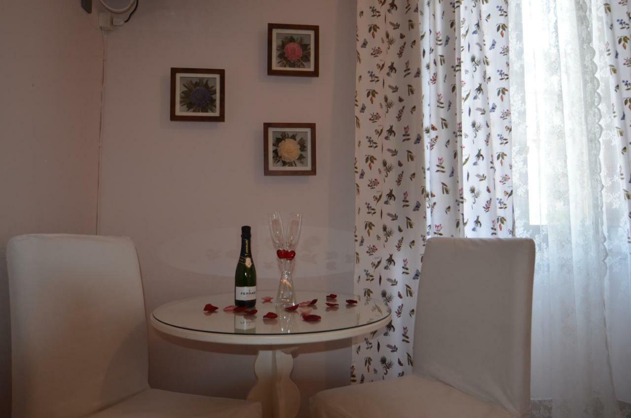 B&B Da Leo Pisa Bagian luar foto